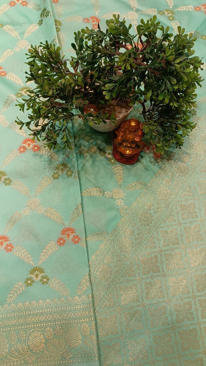 Mint Green Diamond Checks Floral Booti Silk Saree Silver Zari Border — Manglam Banaras 