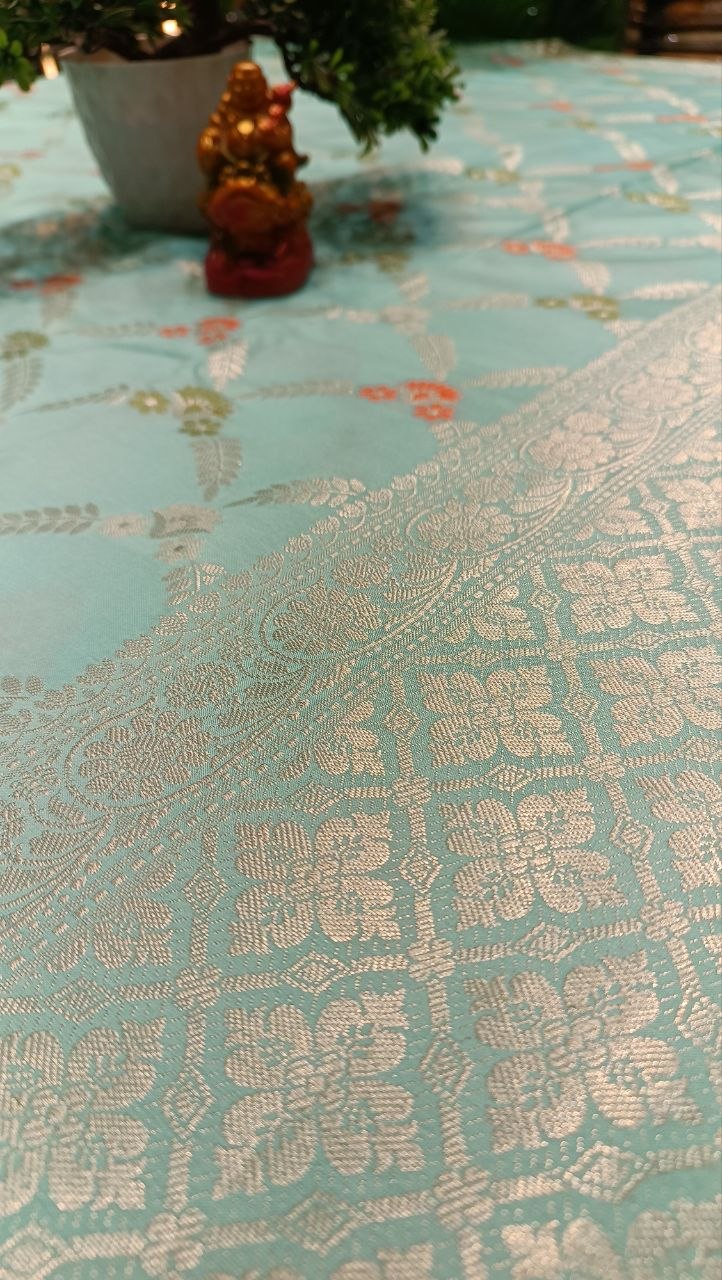 Mint Green Diamond Checks Floral Booti Silk Saree | Manglam Banaras