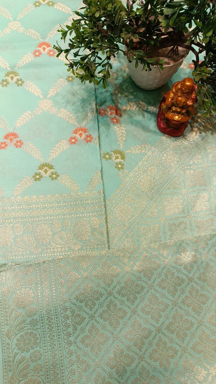 Mint Green Diamond Checks Floral Booti Silk Saree | Manglam Banaras