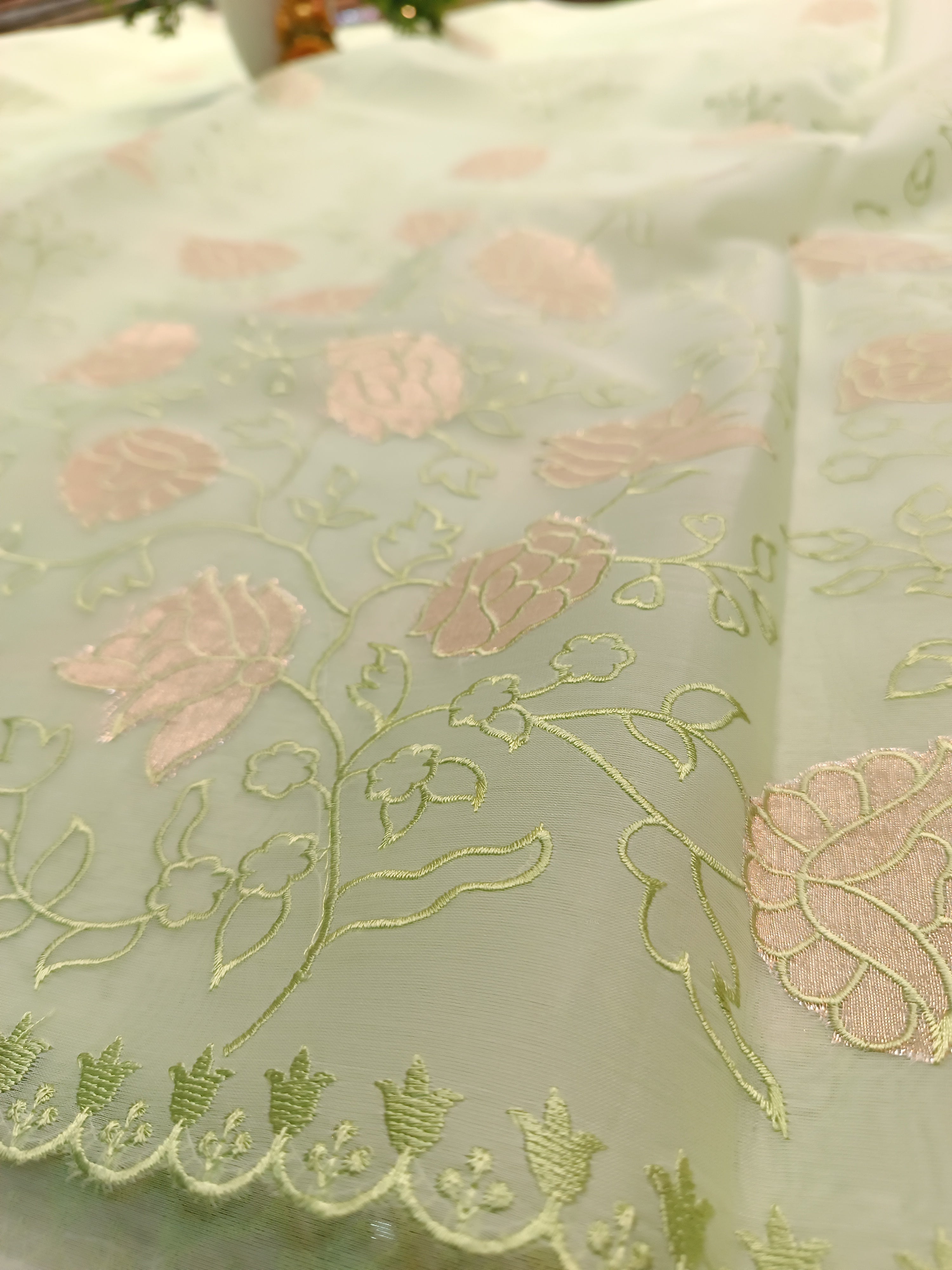 Floral Organza Saree | Banarasi Handwoven Organza Saree from Varanasi
