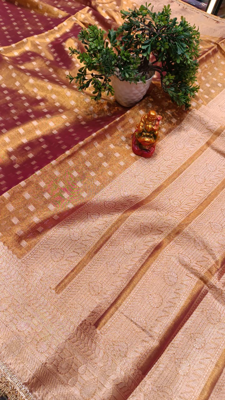 Bridal Tissue Silk Saree with Sunshade Pattern & Designer Border | Manglam Banaras