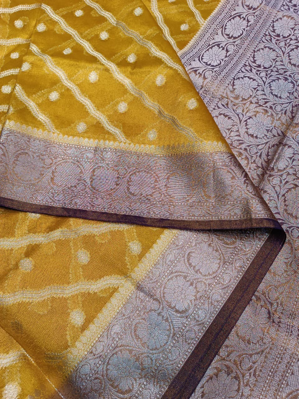 Leheriya Tissue Silk Saree with Booti | Festive Saree from Varanasi — Manglam Banaras