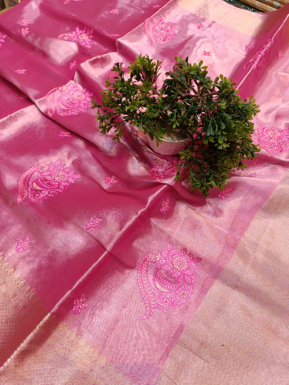 Pink Tissue Silk Saree | All Over Shankh Embroidery Sunshade Pattern — Manglam Banaras