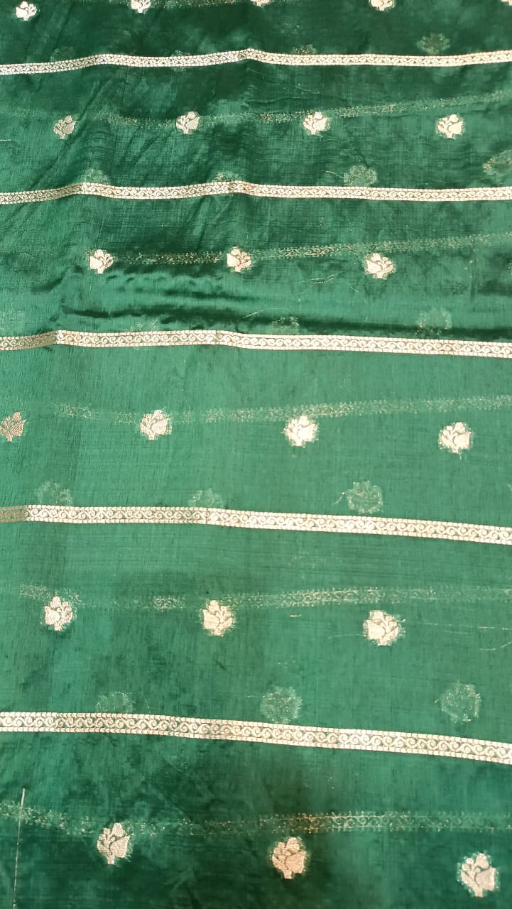 Green Mango Silk Saree with Zari Weaving | Manglam Banaras Varanasi